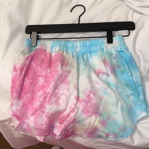 super cute LF flowy shorts